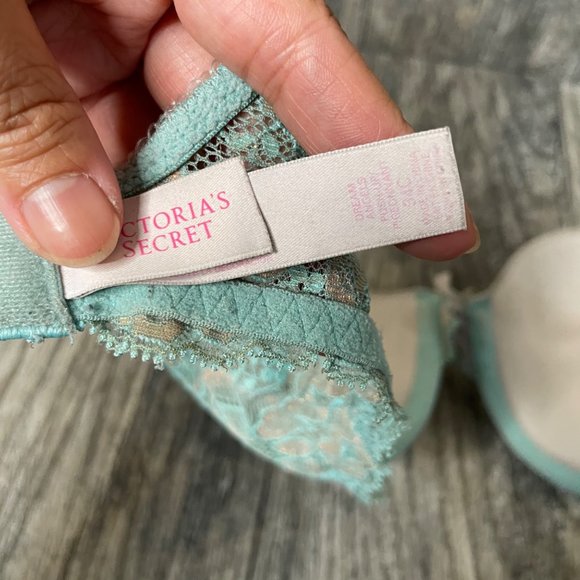 Victoria’s Secret Dream Angels Push Up Lined Underwire Bra 34C - Picture 8 of 11